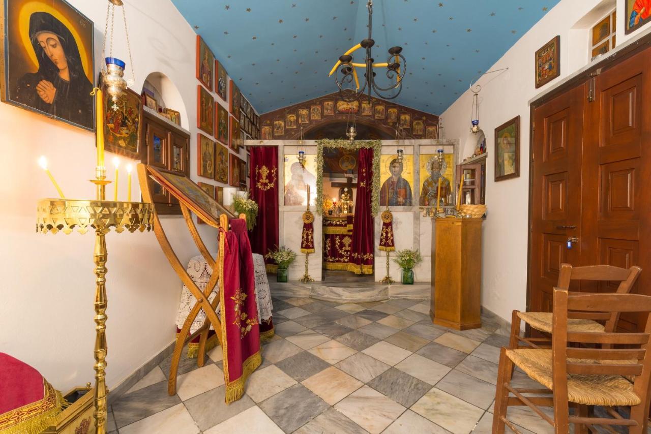 Syros Village Suites Vári Eksteriør bilde