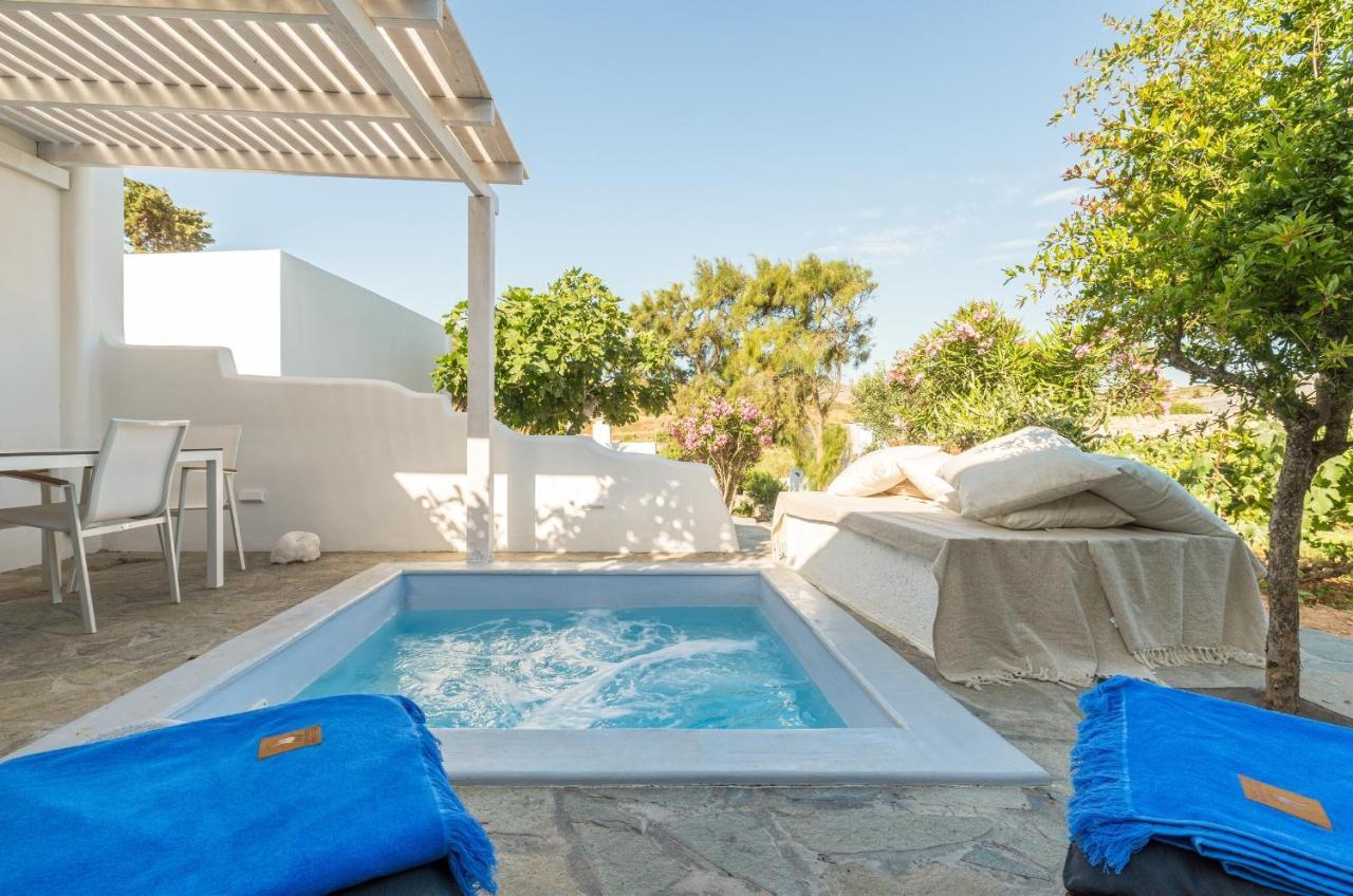 Syros Village Suites Vári Eksteriør bilde