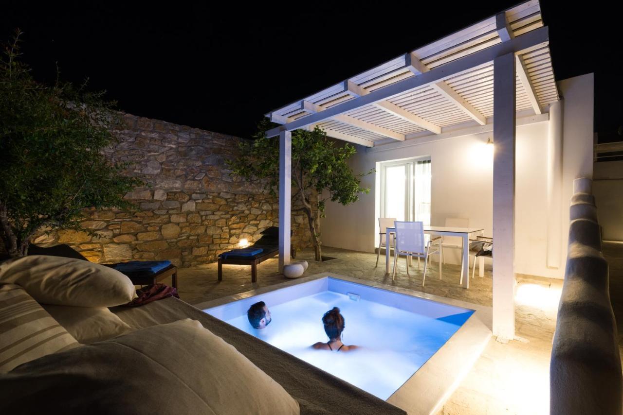 Syros Village Suites Vári Eksteriør bilde