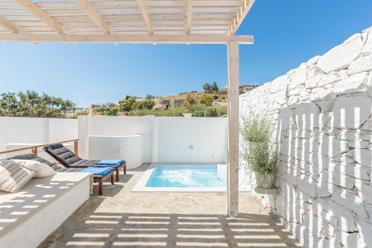 Syros Village Suites Vári Eksteriør bilde